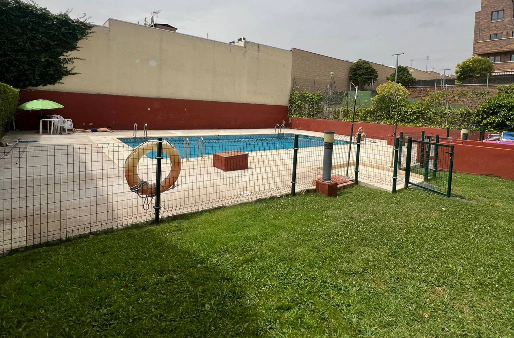 Chalet pareado en venta en El Olivar de Mirabal
